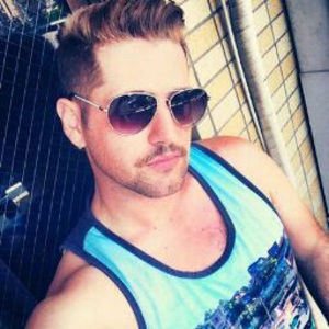 Meet your Posher, Mixon